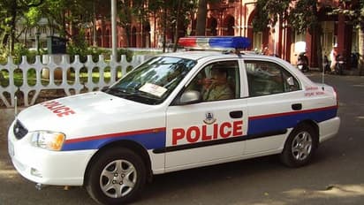 പ്രായപൂർത്തിയാകാത്ത പെൺകുട്ടിയെ പീഡിപ്പിച്ച കേസിൽ മുൻ എംഎൽഎയായ അണ്ണാ ഡിഎംകെ നേതാവ് അറസ്റ്റിൽ