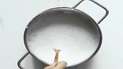 घर पर आसानी से बनाएं 500 रूपये किलो वाला अमूल चीज, दूध खौलाते समय बस करना होगा 1 छोटा सा काम