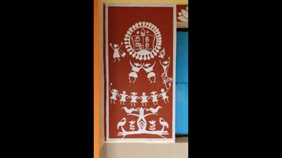 ಲಾಕ್‌ಡೌನ್‌ ಎಫೆಕ್ಟ್‌: ಹಾವೇರಿಯಲ್ಲಿ ವರ್ಲಿ ಕಲೆಯಿಂದ ಮಕರವಳ್ಳಿ ಪ್ರೌಢಶಾಲೆಗೆ ಶೃಂಗಾರ