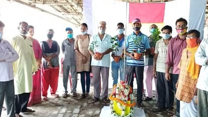 শতবর্ষে লাল-হলুদ, প্রিয় ক্লাবের জন্মদিনে উৎসবে মাতলেন ইস্টবেঙ্গল ভক্তেরা