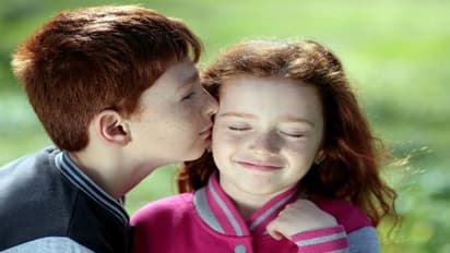 আজ বিশ্ব সিস্টারস দিবস, কীভাবে পালন করবেন দিনটি, জানুন এই ৪ কথা