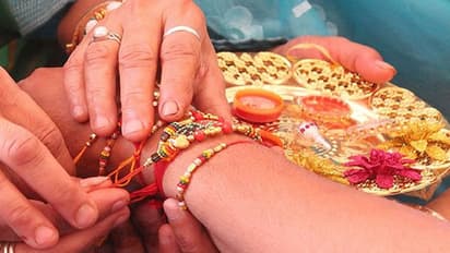 ভাইয়ের হাতে রাখি বাঁধার আগে বোনেরা মনে রাখুন এই নিয়মগুলি