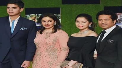 సచిన్కి కరోనా పాజిటివ్... బయట ప్రత్యేక్షమైన సారా టెండూల్కర్...