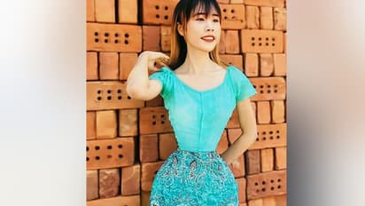 ತನ್ನ ಸೊಂಟದಿಂದಲೇ ಅನ್‌ಲೈನ್‌ ಸೆನ್ಸೆಷನ್‌ ಆಗಿದ್ದಾಳೆ ಈಕೆ