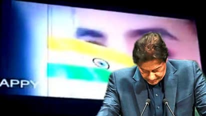 'কালা দিবসের' তিনদিন আগেই পাক টিভিতে পতপতিয়ে উড়ল ভারতের তিরঙ্গা, মুখ পুড়ল ইমরানের