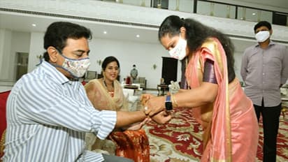 అమ్మలో సగం, నాన్నలో మరో సగమే నా అన్న : కేటీఆర్ ఫోటోతో కవిత ఎమోషనల్ ట్వీట్