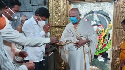 BSYಗೆ ಕೊರೋನಾ: ಶೀಘ್ರ ಗುಣಮುಖರಾಗಲು ಸಂಸದ  ಬಿ. ವೈ. ರಾಘವೇಂದ್ರರಿಂದ ವಿಶೇಷ ಪೂಜೆ