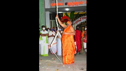 ಮಂತ್ರಾಲಯದಲ್ಲಿ ಶ್ರೀಗುರುರಾಯರ 349 ನೇ ಆರಾಧನೆ: ಸಪ್ತರಾತ್ರೋತ್ಸವಕ್ಕೆ ವಿಧ್ಯುಕ್ತ ಚಾಲನೆ