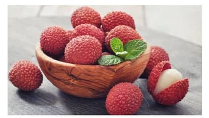 লিচুর খোসার অবিশ্বাস্য এই ৫ উপকারিতা জানলে আর ফেলবেন না, কাজে লাগান এই উপায়ে