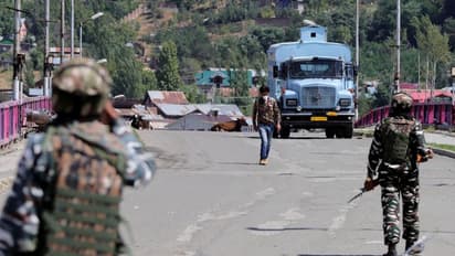কাশ্মীর নিয়ে ভারত-মার্কিন সম্পর্কে ফাটল, চিন-পাকিস্তানের সুরেই গলা মেলালো ওয়াশিংটন
