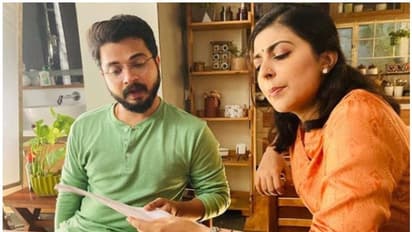 മലര്‍ മിസ്സിന്റെ ക്ലാസ്സിലിരുന്ന എന്നോടോ, രസികൻ കമന്റുമായി കൃഷ്‍ണ ശങ്കര്‍