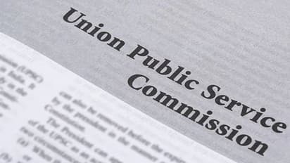 അസിസ്റ്റന്റ് പ്രൊഫസര്‍, അസിസ്റ്റന്റ് ഡയറക്ടർ തസ്തികകളിലേക്ക് യു പി.എസ്.സി. വിജ്ഞാപനം