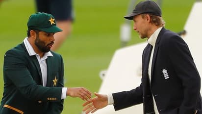 मैनचेस्टर में इंग्लैंड के साथ पहला टेस्ट; पाकिस्तान के कप्तान भूले ICC का नियम, कर बैठे ये गलती