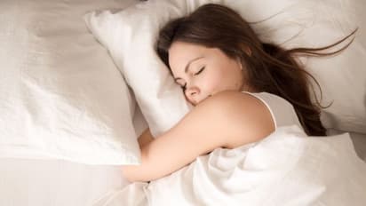 Sleep tips : രാത്രിയിൽ നല്ല ഉറക്കം ലഭിക്കാൻ ചെയ്യേണ്ട ചില കാര്യങ്ങളിതാ...