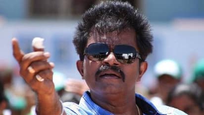 திரையில் பெரிய தோல்வியை சந்திக்காத இயக்குனர்கள்! யார் யார் தெரியுமா?