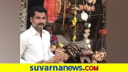 ತಲೆಮಾರುಗಳಿಂದ ಹಿಂದೂ ಸಂತರಿಗಾಗಿ ಪಾದುಕೆ ಮಾಡಿ ಕೊಡ್ತಿದೆ ಈ ಮುಸ್ಲಿಂ ಕುಟುಂಬ..!