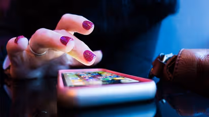 ಸಂಗಾತಿಗೆ ಮೆಸೇಜ್ ಮೂಲಕ ಯಾವತ್ತೂ ಈ ವಿಷ್ಯ ಹೇಳ್ಬೇಡಿ.. 