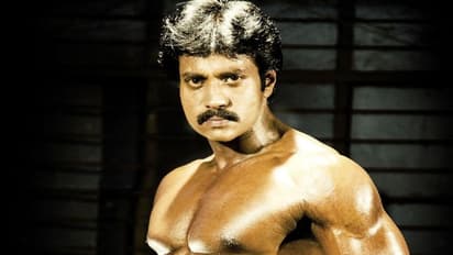 సునీల్ రాంగ్ రూట్లో వెళ్తున్నాడా?