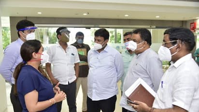 ಕೊರೋನಾ ಕಾಟ: ಬೆಡ್‌ ಲಭ್ಯತೆ ಬಗ್ಗೆ ಡಿಜಿಟಲ್‌ ಬೋರ್ಡ್‌ ಹಾಕಿ, ಮೇಯರ್‌