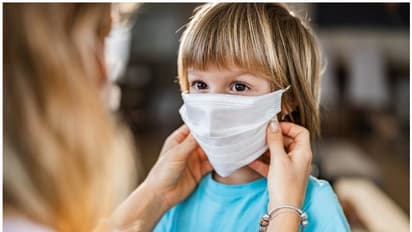 കൊവിഡ് 19; നിങ്ങളുടെ കുട്ടിയ്ക്ക് മാസ്ക് ധരിക്കാൻ മടിയാണോ; എങ്കിൽ രക്ഷിതാക്കൾ ചെയ്യേണ്ടത്...