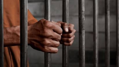 বাড়িতে নেই স্ত্রী , পরিচারিকাকে লাগাতার ধর্ষণের অভিযোগ বিজেপি নেতার বিরুদ্ধে