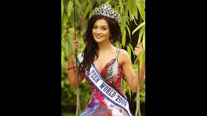 காரில் இருந்து இறங்கி அழுது கொண்டே ஓடிய எமி ஜாக்சன்... காரணம் என்ன தெரியுமா?