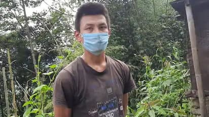 తలపై పొడిచి.. నాలుక, చెవులు కోసి: కుక్కపిల్లను దారుణంగా చంపిన సైకో