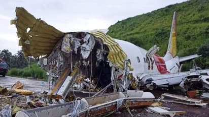 விமான விபத்தில் உயிரிழந்தோர் குடும்பத்துக்கு ரூ.10 லட்சம் நிவாரணம்..! மத்திய அமைச்சர் ஹர்தீப் சிங் அறிவிப்பு