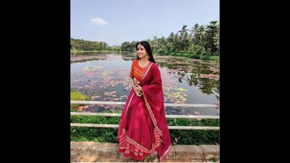 ತಂದೆ ಜೊತೆ ಒಂದು ಫೋಟೋ ಇಲ್ಲ; ಕಣ್ಣೀರಿಟ್ಟ ಮಾನ್ವಿತಾಗೆ ಸಿಗ್ತು ಬಿಗ್ ಸರ್ಪ್ರೈಸ್!