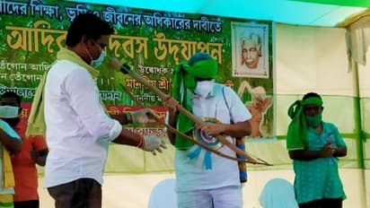 কীসের ইঙ্গিত, ফের সরকারি অনুষ্ঠান এড়িয়ে ঝাড়গ্রামে আদিবাসী সমাবেশে শুভেন্দু