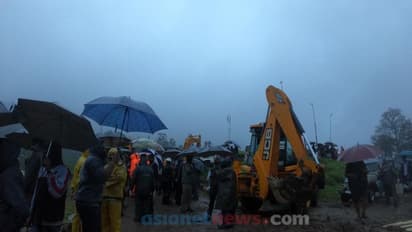 പെട്ടിമുടി ദുരന്തത്തിൽ മരണം 52; പ്രതികൂല കാലാവസ്ഥയിലും രക്ഷാപ്രവര്ത്തനം