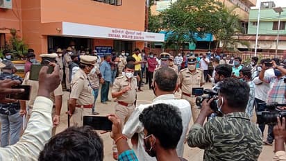 সোশ্যাল মিডিয়ায় বিতর্কিত পোস্ট ঘিরে রণক্ষেত্র বেঙ্গালুরু, গেল প্রাণ, জারি করতে হল ১৪৪ ধারা