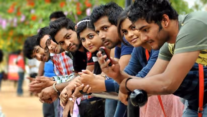 International Youth Day 2021, জেনেনিন আন্তর্জাতিক যুব দিবসের ইতিহাস আর থিম