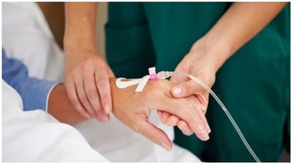 ಸುಳ್ಯ: ಕೋಮಾದಲ್ಲಿದ್ದ ವೃದ್ಧೆ ದಿಢೀರ್ ಚೇತರಿಕೆ, ಅಂತ್ಯಕ್ರಿಯೆಗೆ ಸಿದ್ಧತೆ ನಡೆಸಿದ್ದ ಕುಟುಂಬಸ್ಥರು..!