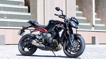 സ്‍ട്രീറ്റ് ട്രിപ്പിൾ ആർ അവതരിപ്പിച്ച് ട്രയംഫ്; സവിശേഷതകളേറെ