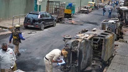 ಬೆಂಗಳೂರು ದಾಂಧಲೆ: ಗಲಭೆಕೋರರಿಂದ ಕೋಟಿ ಕೋಟಿ ಲೂಟಿ!