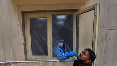 രാജ്യത്തെ കൊവിഡ് രോഗികളുടെ എണ്ണം 24 ലക്ഷം കടന്നു; 1007 മരണം കൂടി സ്ഥിരീകരിച്ചു