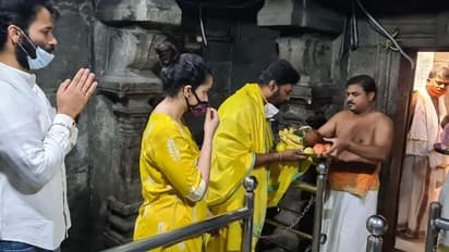 ಕೊರೋನಾ ಗೆದ್ದ ಸಚಿವ ಆನಂದ ಸಿಂಗ್‌: ಹಂಪಿ ವಿರೂಪಾಕ್ಷೇಶ್ವರಸ್ವಾಮಿ ದರ್ಶನ