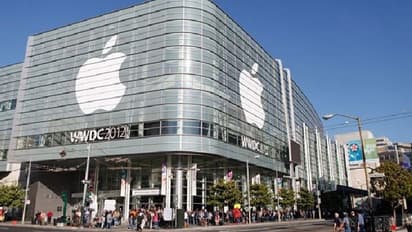 ఆపిల్, ఐఫోన్ యూసర్లకు గుడ్ న్యూస్.. ఇండియాలో మొదటి ఆన్లైన్ స్టోర్ ప్రారంభం..