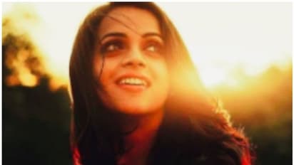 'അസ്‍തമയ സൂര്യൻ നാളെയെ കുറിച്ച് മന്ത്രിക്കുന്നത്' , ഇഷ്‍ടപ്പെട്ട ഫോട്ടോയുമായി ഭാവന