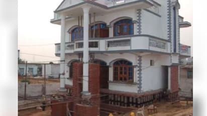 ২২ টি বাড়ি, বিদেশে ৭৫ কোটির বাংলো, ১১ কোটির বুলেট প্রুফ গাড়ি, রইল আমিরের সম্পত্তির ঝলক