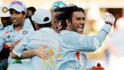 ధోనీ ట్రెండ్ సెట్టర్: ఏడు అద్భుత ప్రదర్శనలు ఇవీ....