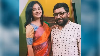 Tollywood actress Manali Dey, director Abhimanyu Mukherjee get married