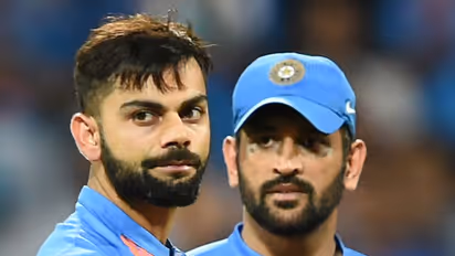 भारत के पूर्व फिल्डिंग कोच की किताब में खुलासा- कैप्टन इंडिया बनने को बेताब रहे कोहली, धोनी से लिया था पंगा