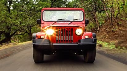 ഥാറിന് മെഗാ ഡെലിവറിയുമായി മഹീന്ദ്ര