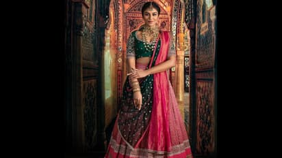 மகாராணி போல் பளபளக்கும் நகைகள் அணிந்து... பிரமிக்க வைக்கும் உடையில் இந்துஜா நடத்திய லேட்டஸ்ட் போட்டோ ஷூட்!