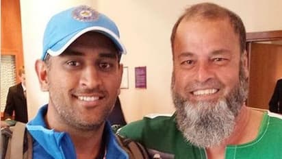 ಕ್ರಿಕೆಟ್ ಪಂದ್ಯ ವೀಕ್ಷಣೆ ನಿಲ್ಲಿಸಲು ನಿರ್ಧರಿಸಿದ  ಧೋನಿಯ ಪಾಕಿಸ್ತಾನ ಅಭಿಮಾನಿ ಚಾಚಾ!