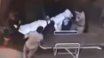 కోర్టులో వాంగ్మూలం ఇచ్చినరోజే... తల్లీ కూతుళ్ల దారుణ హత్య