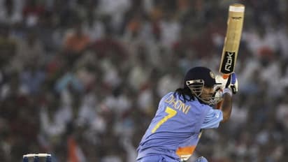 IPL 2020: యువీ కోసం ధోనీ త్యాగం చేశాడా? దీపికా పదుకొనే ప్రేమకథ... నిజమెంత!