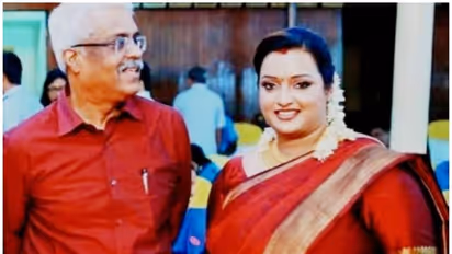 ലോക്കറിലെ കള്ളപ്പണം; സ്വപ്നയെയും ശിവശങ്കറിനെയും ഒരുമിച്ചു ചോദ്യം ചെയ്യാൻ ഇഡി; കോടതിയെ സമീപിച്ചു